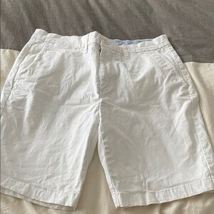 Tommy Hilfiger white chino shorts